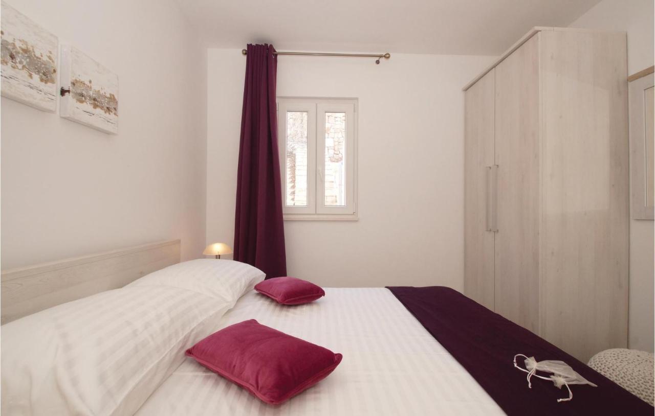 2 Bedroom Cozy Home In Dingac-Potocine Potomje Exterior photo